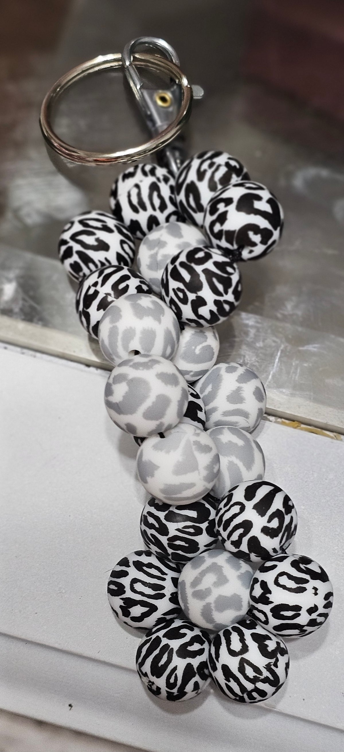 Twisted Flower Keychains